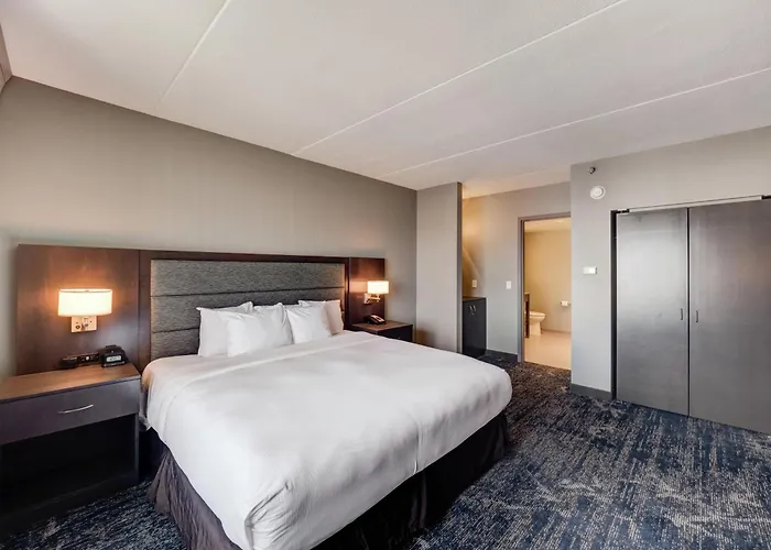 Doubletree By Hilton Hotel