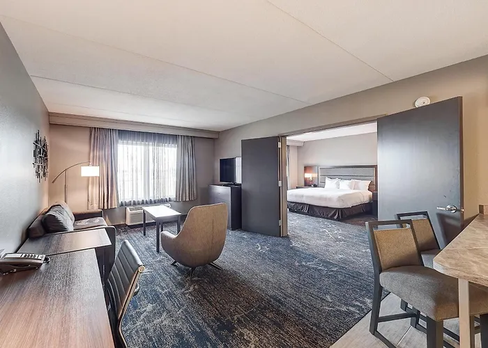 Doubletree By Hilton Hotel Bloomington