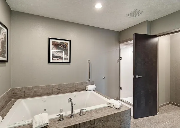 Hotel Doubletree By Hilton Bloomington